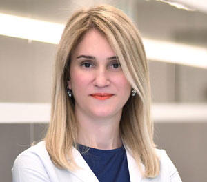 "Doğru Besinler Tiroid Fonksiyonunu İyileştirmeye Ve Semptomları En Aza İndirmeye Yardımcı Olabilir"