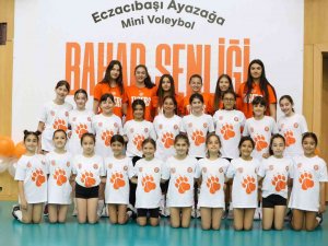 Eczacıbaşı Ayazağa Spor Okulu, Mini Tigers Voleybol Şenliği Düzenledi