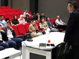 Domaniç Hayme Ana Myo’da Kariyer Fırsatları Anlatıldı