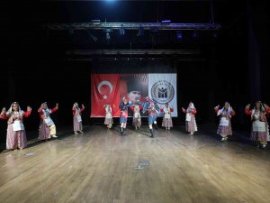 İ̇kinci Bahar Sakinlerinden Muhteşem Dans Şov