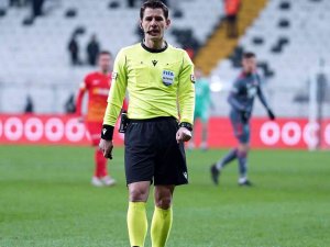 Bandırmaspor - İ̇stanbulspor Maçının Hakemi Halil Umut Meler Oldu