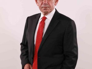 Dursun Özbek: "Tüm Branşlarda Başarıyı Getirecek Kadroları Oluşturmak Öncelikli Hedefimiz"