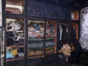 İ̇ncirliova’da Çıkan Yangında Ev Kullanılmaz Hale Geldi