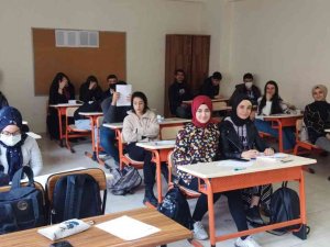 Bağlar Belediyesi’nden Üniversite Adaylarına Hizmet