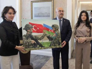 İ̇zmir’de Türkiye İle Azerbaycan Resim Sergisi