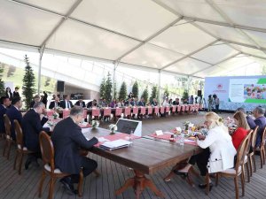 Bakan Kurum: “81 İ̇lde 81 Milyar Adım Çevre Yürüyüşümüz Başlayacak”