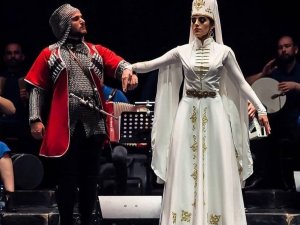 Eskafder “Bir Kafkasya Hikayesi” Gösterisine Hazırlanıyor