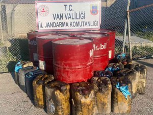 Van’da 1,5 Ton Kaçak Akaryakıt Ele Geçirildi
