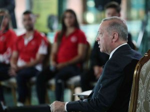 Cumhurbaşkanı Erdoğan: "Bu Zarardan Milletimizi Kurtarmak İçin Bazı Hazırlıklar Yapıyoruz"