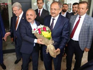 Ak Parti Genel Başkan Yardımcısı Mehmet Özhaseki: