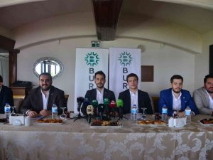 Enes Can Demir: "Bursaspor Geleneklerini Kaybetmiş Durumda"