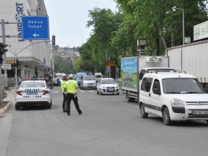Ünye’de Trafikte ’Bakım’ Yoğunluğu