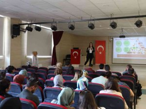 Van Büyükşehir Belediyesinin ‘Diyabet’ Konulu Seminerleri Devam Ediyor