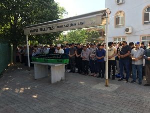 Eşi Ve Kendisinin Canına Kıymıştı, Aynı Mezarlıkla Farklı Yerlere Defnedildiler