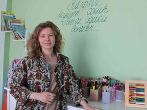 Rus Sanatçının Önceliği Çocuklar