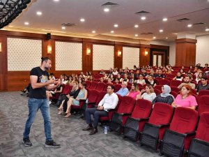 Vatandaş Ve Personele ‘Etkili İletişim’ Eğitimi