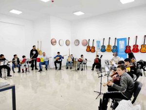 Tuşba Belediyesinin ‘Yaz Okulları’ Kayıtları Başladı