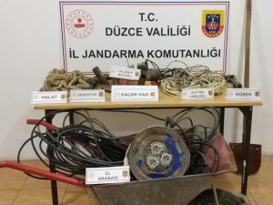 Kaçak Kazı Yaparken Yakalandılar