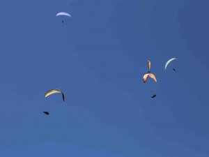En Hızlı Paraşüt Pilotları, Çameli Semalarında Milli Forma İçin Yarışıyor