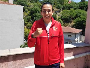 Milli Boksör Elif Güneri Üçüncü Kez Avrupa Şampiyonu Olmayı Hedefliyor
