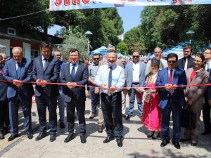 Hayat Boyu Öğrenme Şenliği Törenle Başladı