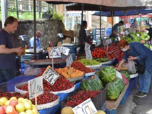Düşen Fiyatlar Sonrası Semt Pazarları Hareketlendi