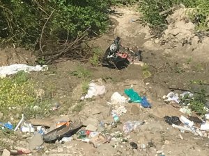 Otomobil, 60 Metreden Şarampole Devrildi: 1 Yaralı