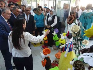 Hatay’da “Hayat Boyu Öğrenme Haftası” Sergisi Açıldı