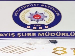 Gaspçıların Aracından Sahte Altınlar Çıktı