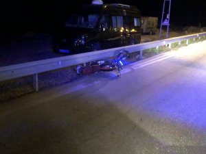 Hatay’da Motosiklet Bariyere Çarptı: 1 Ölü, 1 Yaralı
