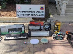 Çalınan Eşyalar İnternette Satılmadan Ele Geçirildi