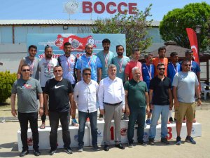 Boccede İki Madalya