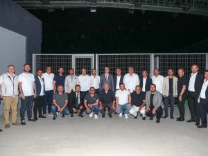 Başkan Yüce, Sakaryaspor Yönetimi İle Buluştu