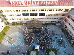İ̇stanbul Arel Üniversitesi Bahar Şenliğinde Renkli Görüntülere Ev Sahipliği Yaptı