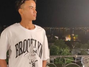 Büyükçekmece’de Otomobilin İ̇ett Otobüs Durağına Dalması Sonucu Meydana Gelen Feci Kazada, Murtaza Mardani İsimli Gencin Hayatını Kaybetmesiyle Ölü Sayısı 3’e Yükseldi.
