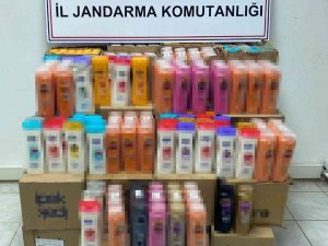 Samsun’da Jandarma 875 Kutu Sahte Şampuan Ve Saç Kremi Ele Geçirdi