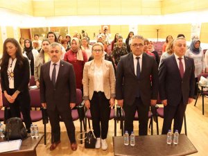 Kadın Çiftçiler Eğitimlerle Güçleniyor