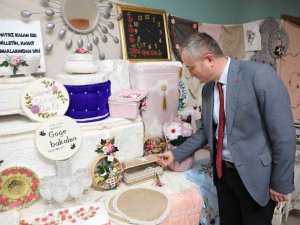 Ağrı’da Sıfır Atık Malzemeleri İle Yapılan Ürünler Büyük Beğeni Topladı