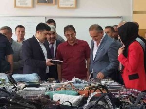 Atık Ürünlerden Sanata Dönüştü