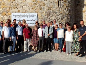 "Hayat Boyu Öğrenme Haftası" Etkinlikleri Çeşme’de Sergi Açılışları İle Başladı