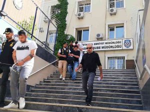 Dolandırıcılıkta Yeni Yöntem: İ̇ş Adamlarını Ağına Düşüren 5 Şüpheli Yakalandı