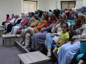 Van’da ‘Ailemde Engelli Var’ Semineri