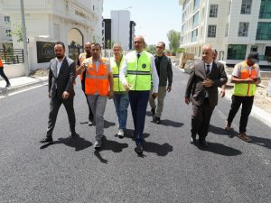 İ̇pekyolu Belediyesinden Yol Asfaltlama Çalışması
