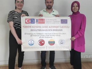 Gediz Altınkent İ̇lokulu Öğretmenleri Litvanya’ya Gitti