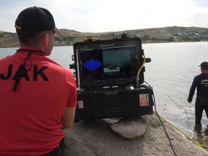Baraj Gölünde Kaybolan Genci Arama Çalışması Sürüyor
