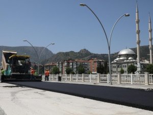 Amasya Belediyesi, Asfalt Çalışmalarını Tam Gaz Sürdürüyor