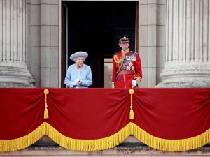 İ̇ngiltere Kraliçesi Iı Elizabeth, St Paul Katedrali’ndeki Şükran Günü Ayinine Katılmayacak