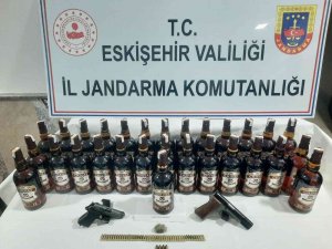 Jandarma Ekiplerinin Denetimlerinde 4 Kişi Gözaltına Alındı