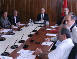 Rize Valisi ilk kez encümende