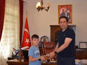 Öğrencilerden Ertuğrul Dedelerine Kutsal Görev